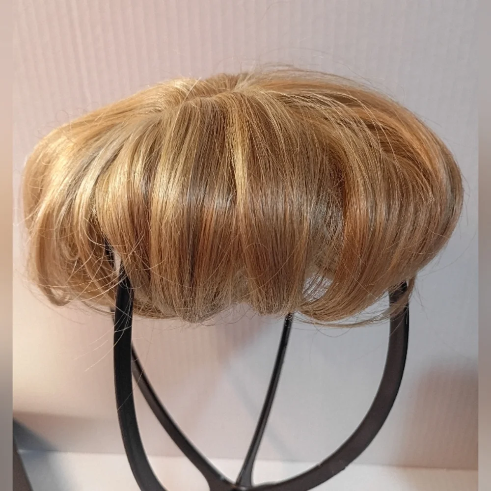 Short Pixie Cut Hair Toppers‎ for Women with Thinning Hair - Clip-In Synthetic